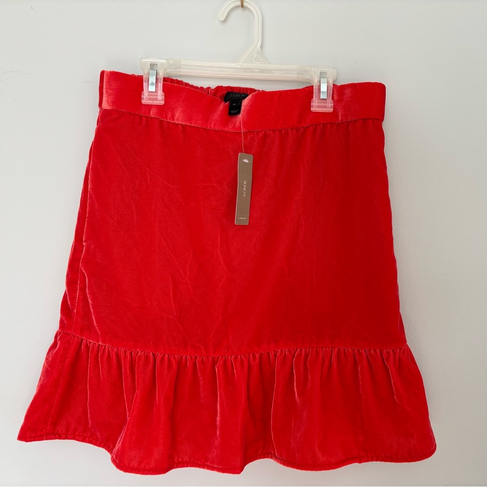J. Crew Tall Peplum Velvet Skirt
Size Small